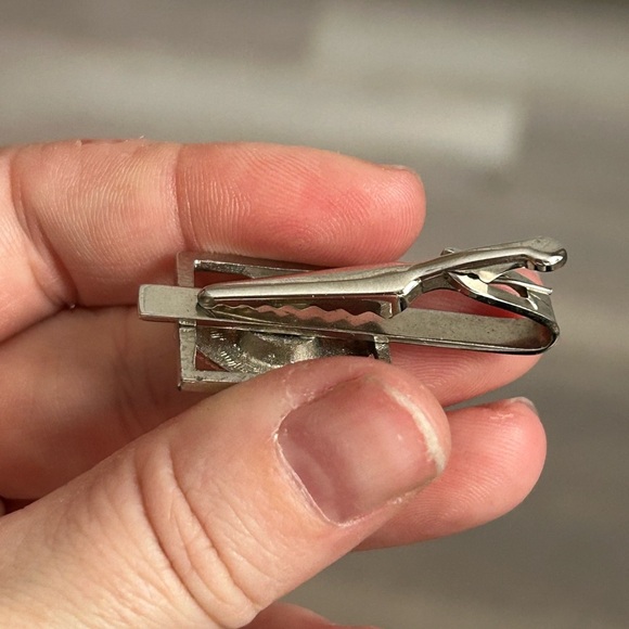 4/$50 Silver Pegasus Tie Clip vintage 🐴 - Picture 7 of 8